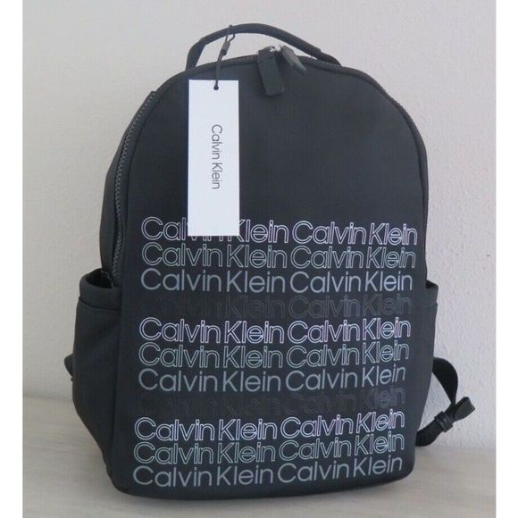 Calvin Klein H1GKECT3 Unisex Large Black Signature Ombre Nylon Backpack $160 - Picture 1 of 12